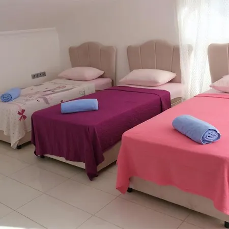 Villa Crystal Water Deniz Saray 1
